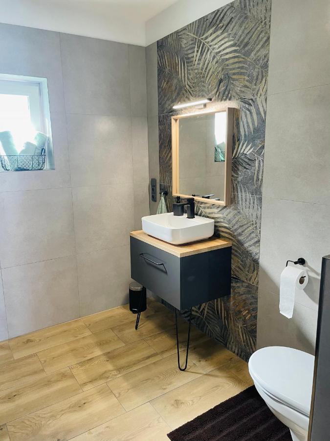 M.F. Apartment Znojmo Luaran gambar